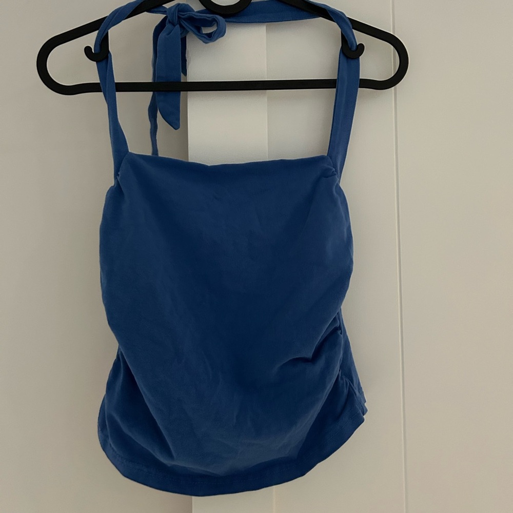SHEIN Blue Halter Crop Top